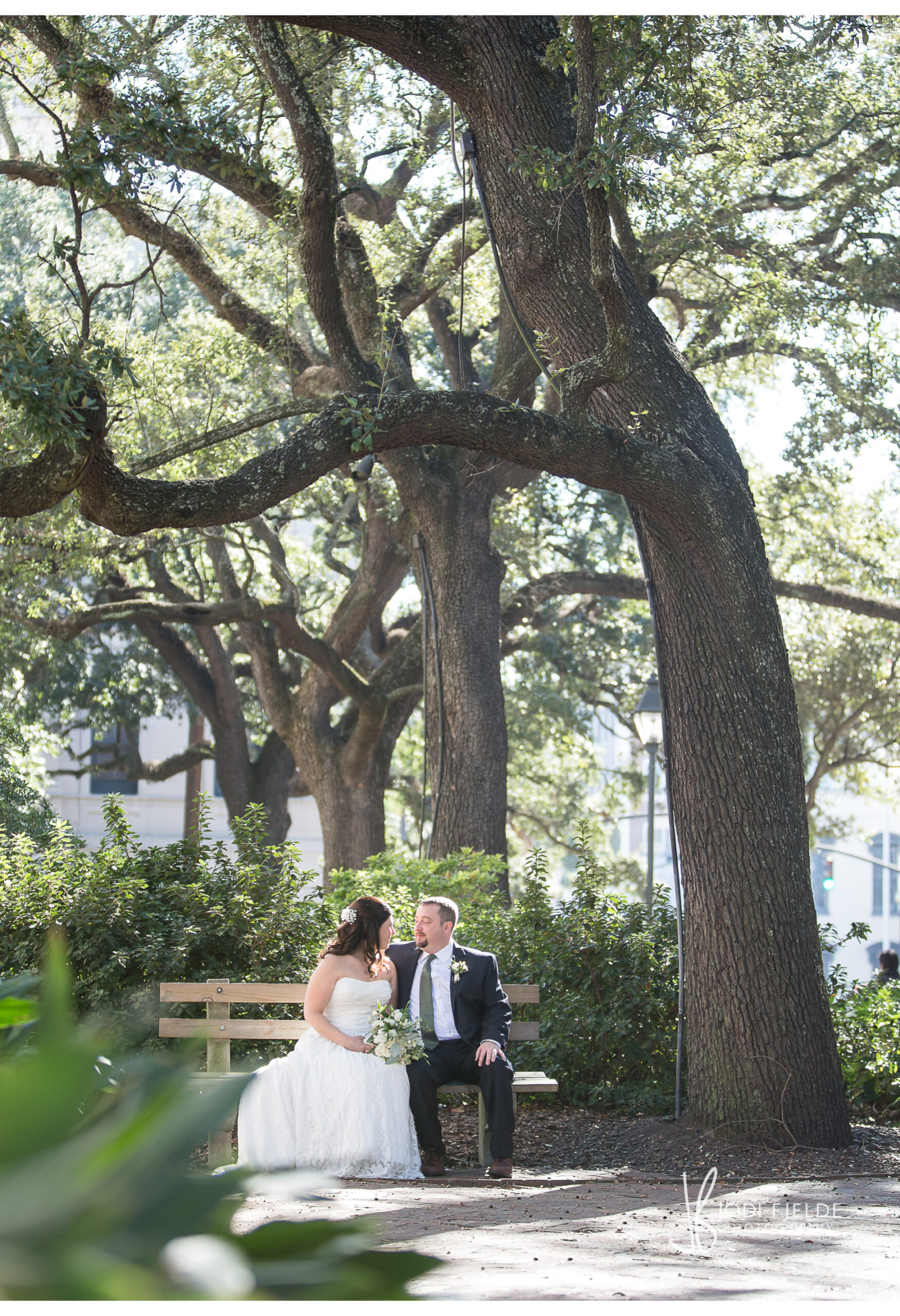 Historic_ Savannah_ Wedding_The _Olde_Pink_House_Wedding_Allison_Matt 1.jpg